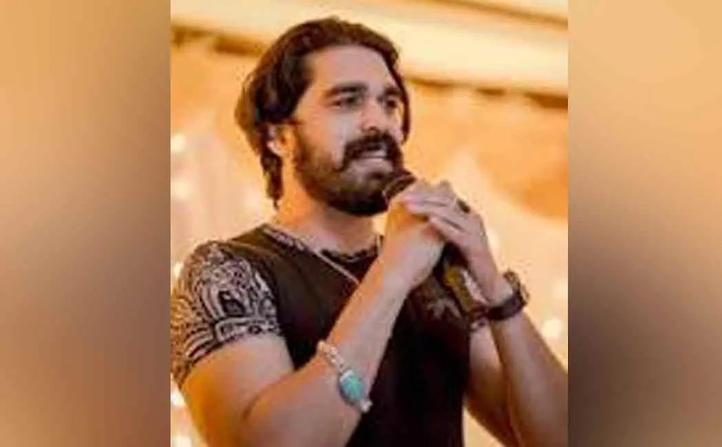 Actor Shiyas arrested at airport for misbehaving with young woman