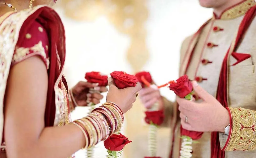 woman who incident her husband along with her ex-boyfriend