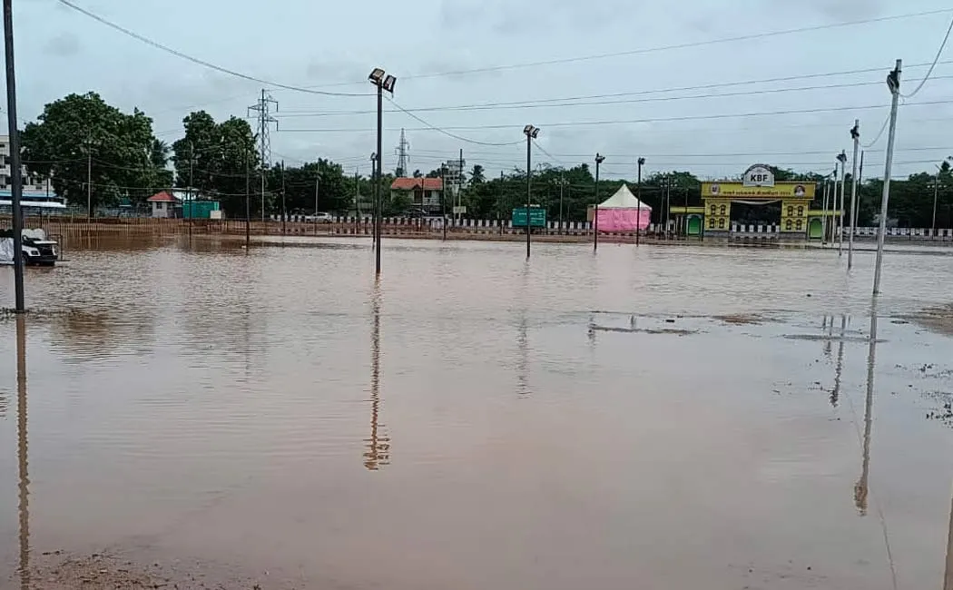 Rain water entered book festival hall karur