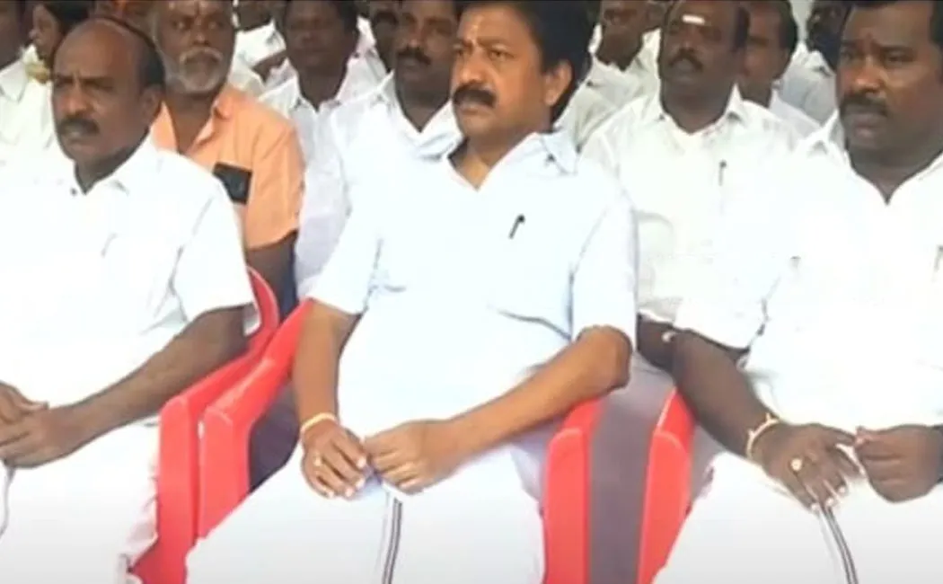 Fasting struggle against the DMK government tindivanam