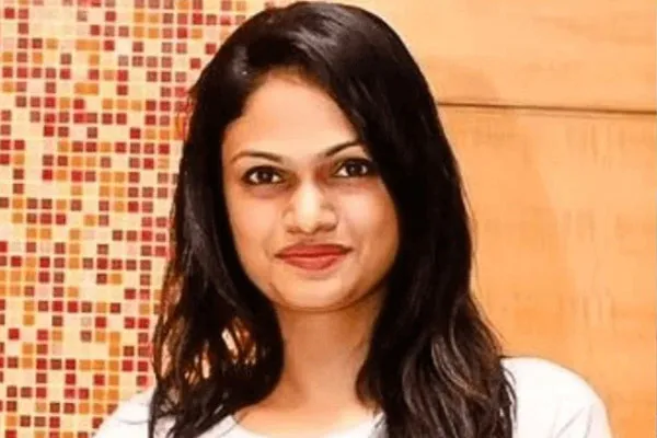 complaint against singer suchithra regards ravi mohan aarti issue 