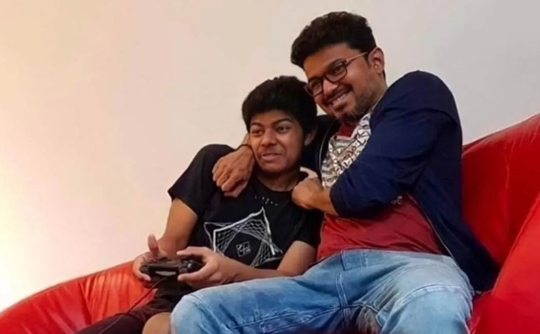 vijay son not in any saocial media - vijay manager clarified in twitter 
