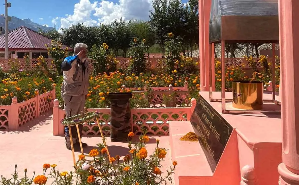 Actor AjithKumar at Kargil war memorial