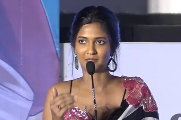 keerthu pandian speech in blue star audio launch 