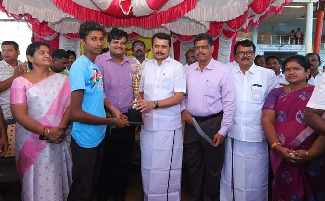 Minister Senthil balaji prizes winners athletics competition Karur