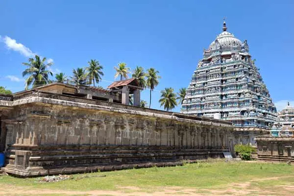 Tirupunavasal Temple with Auda is a historical document of Pandya