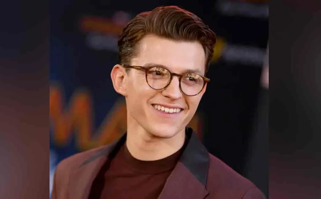 hollywood actor tom holland talk about uncharted film 