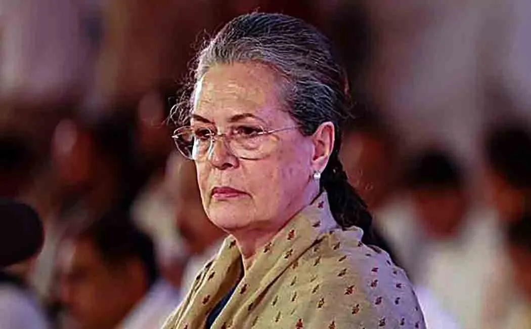 Sonia leaving politics? Doubt by the words spoken at the conference