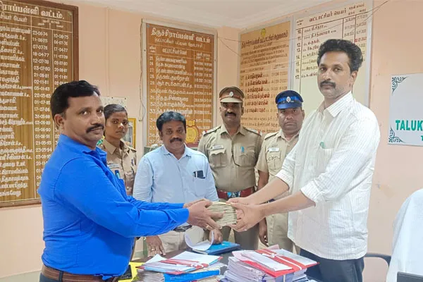 Rs 9 lakh confiscated at 4 places in Trichy