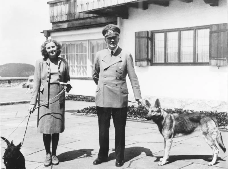 hitler eva