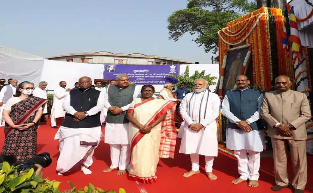 Prime Minister, President Tribute to  Ambedkar statue
