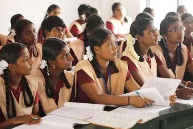 tamilnadu govt schools students 4560 education related trip in andhra pradesh and karnataka 