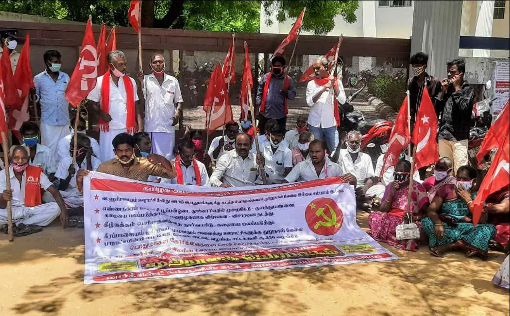 marxist demonstrates against corrupt block development officer