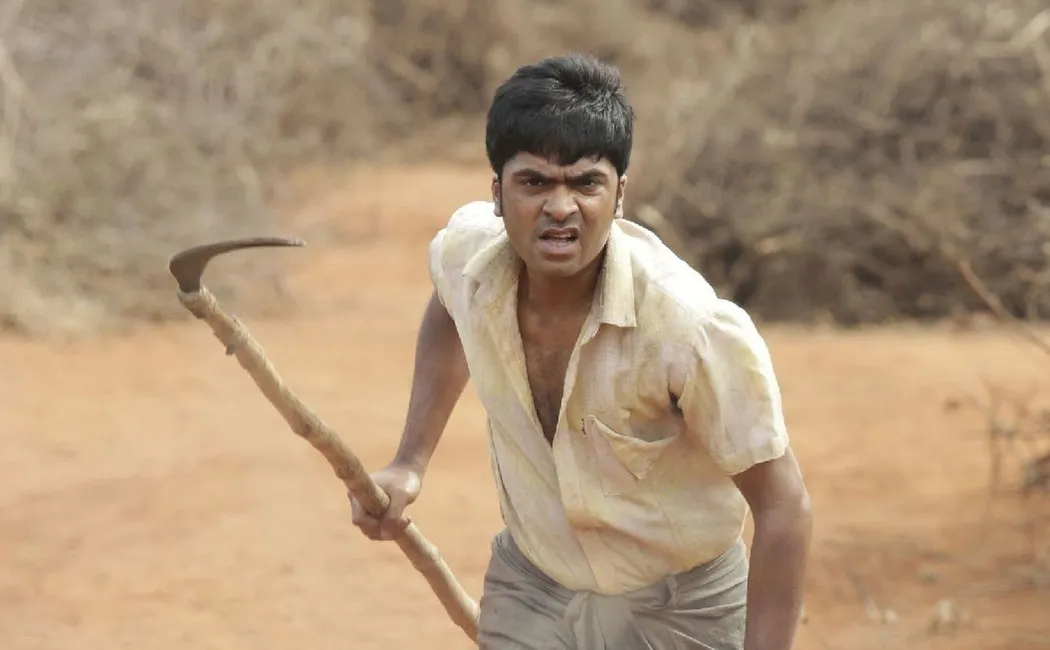 Vendhu Thanindhadhu Kaadu  movie review