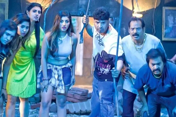 santhanam in devils double next level movie review
