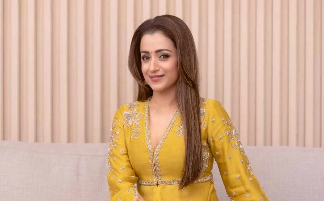 ajith ak62 heroine is trisha 