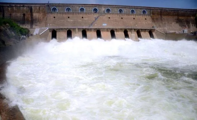 TAMILNADU ERODE DISTRICT BHAVANI SHAKAR DAM WATER LEVEL RAISED