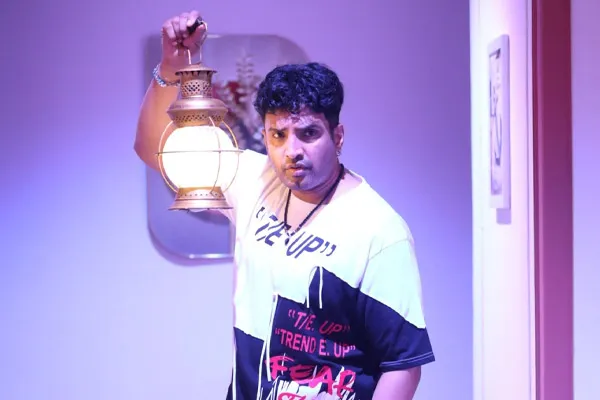 santhanam in devils double next level movie review