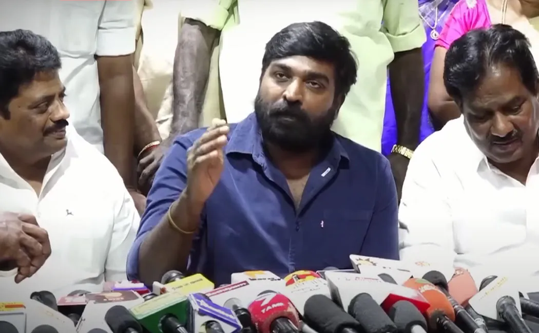 vijay sethupathi and soori about chennai theatre untouchability issue 