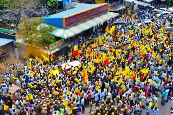 Officials who gave permission to bury the ashes of Vanniyar Sangam