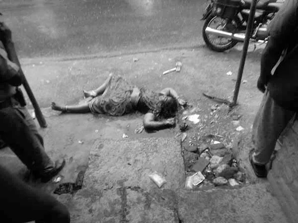 Woman killed and killed as a lady who complained to police station!