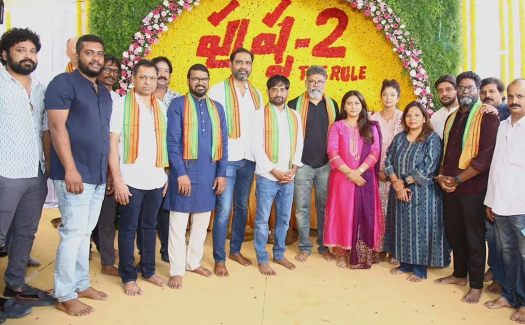 allu arjun in pushpa 2 pooja ceremony held today in hyderabad