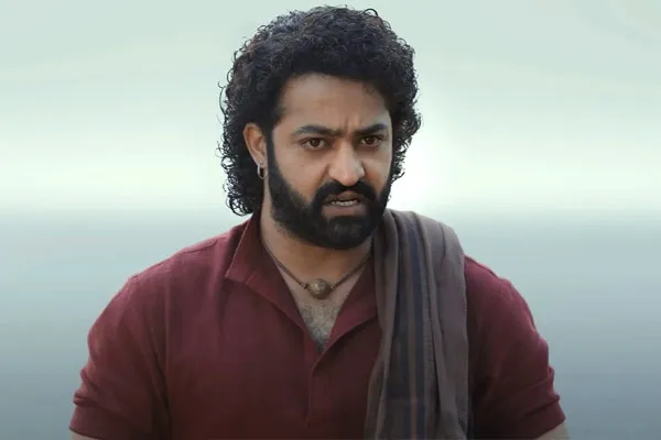 junior ntr devaraa movie review