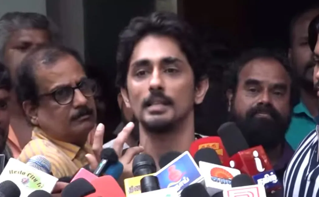 sidhdharth says Prakash Raj, Shivrajkumar apology cannot be accepted regards chiththa event issue