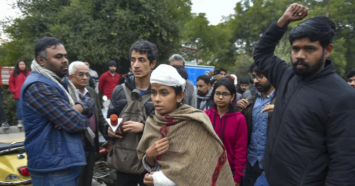 jnu student