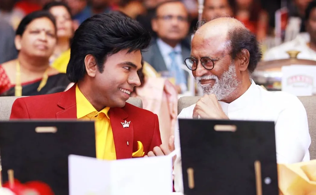 legend saravanan meets rajinikanth - photos goes viral on internet 