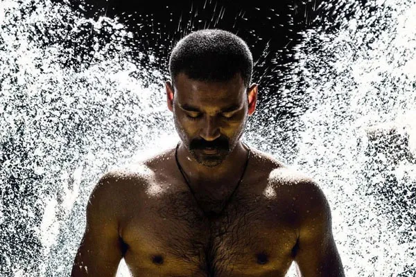 lawrence praises dhanush raayan