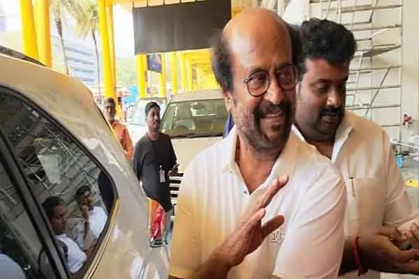Rajinikanth has said that he will not answer political questions