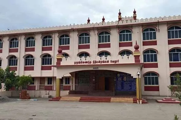 25 years in prison for a construction worker for A 9-year-old girl was misbehaviour in vellore