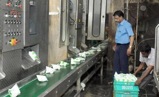 wholesale distributors of milk agents' profit