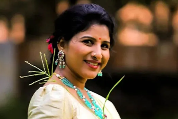 fir against singer mangli 