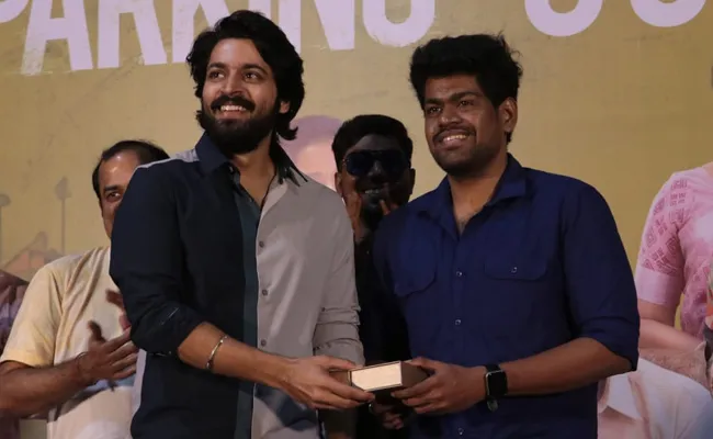 harish kalyan gifted parking movie director regards his movie hit 