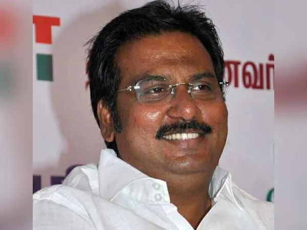 rayapuram r mano leaves from congress party.  may be join dmk or pmk 