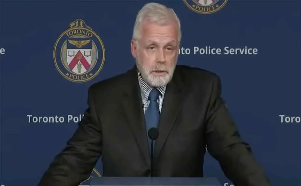 59-year-old man injured by 8 girls; A sensation in Canada