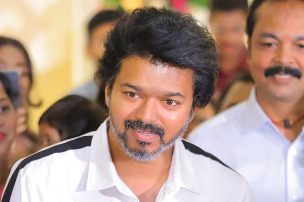 Vijay provides welfare assistance in south tamilnadu