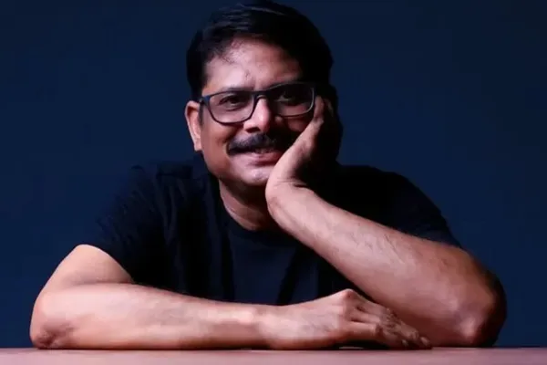 Manoj Bharathiraja's body cremated