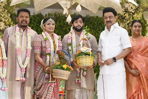shankar daughter aishwarya marriage cm mk stalin wished 