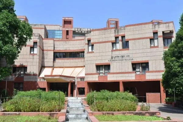 Student  lost their life at Kanpur IIT
