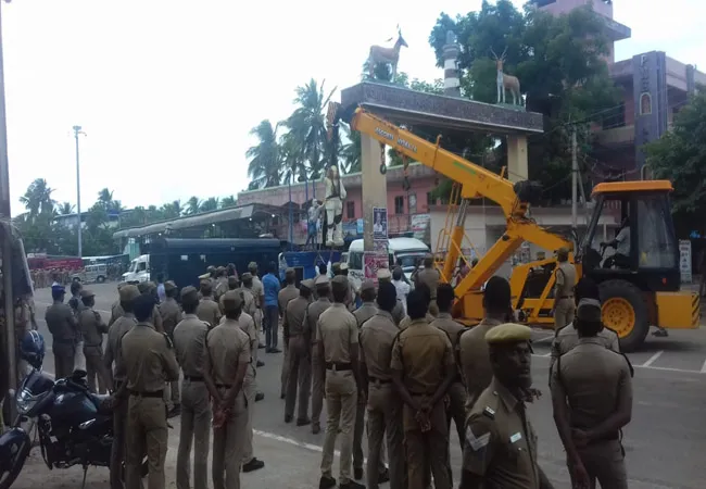  nagai vedharanyam New statue of Ambedkar in twelve hours