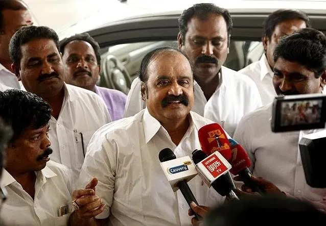 ammk pugazhenthi meet with tamilnadu cm at salem 
