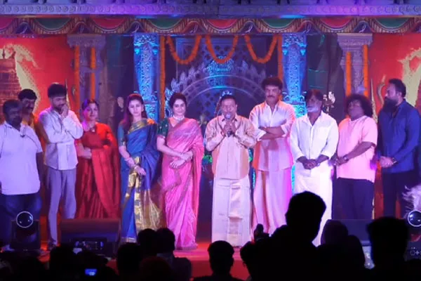 mookuthi amman 2 star cast
