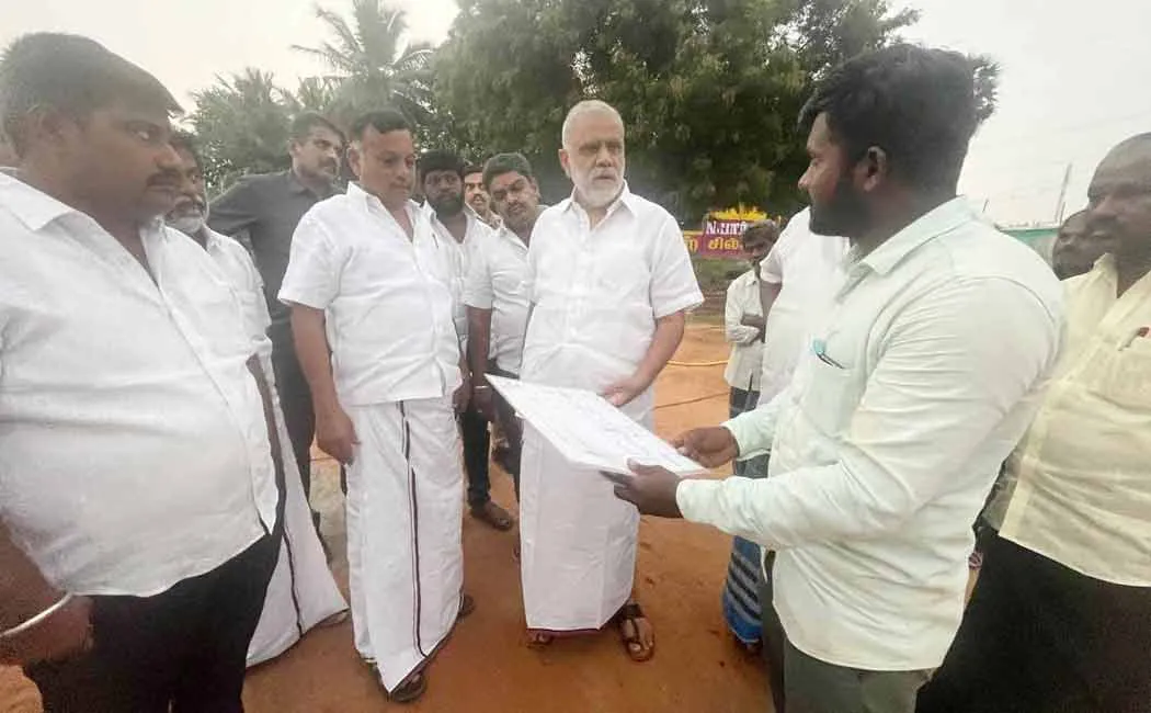 I. Periyasamy says I will never forget the Chief Minister as long as I live 