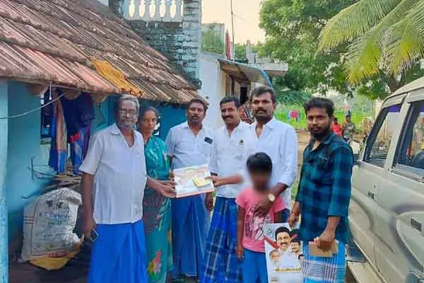Minister I. Periyasamy distributes daily calendar to  people  constituency