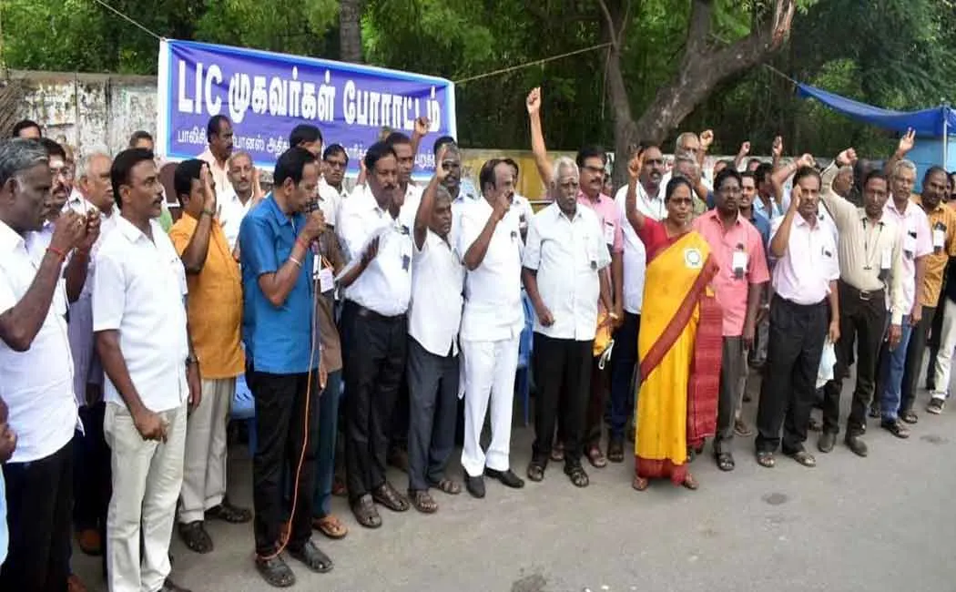 Is LIC being privatized? What's the status of Lakshadweep agents?