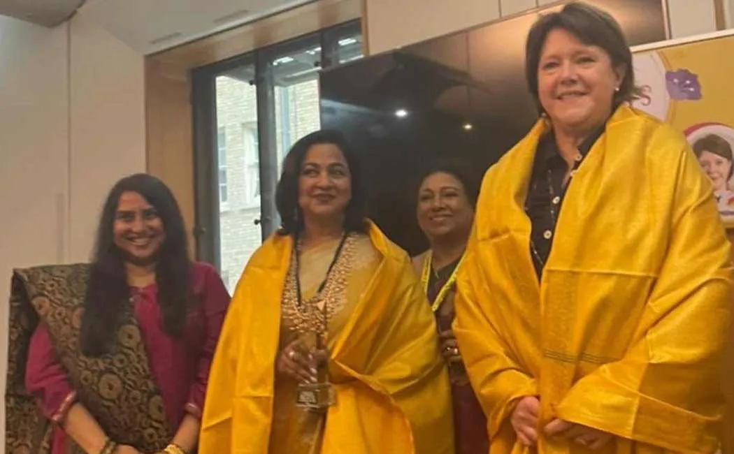 radhika sarathkumar get award uk parliament