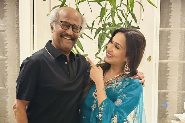 rajini to play cameo in soundarya next movie 